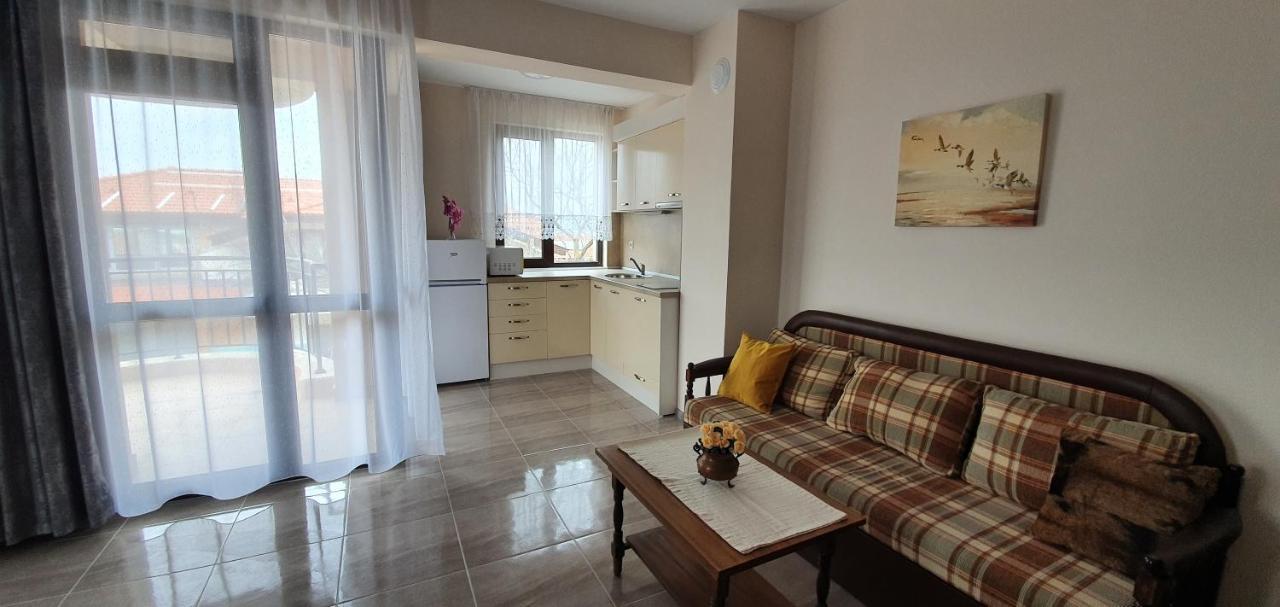 Luxury Apartments Ekaterina Csernomorec Kültér fotó