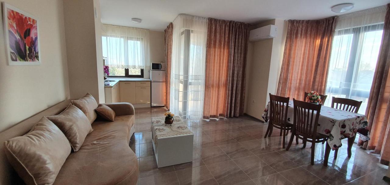 Luxury Apartments Ekaterina Csernomorec Kültér fotó