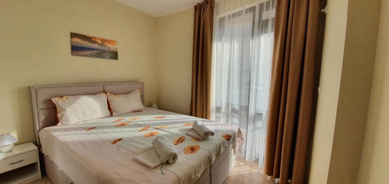 Luxury Apartments Ekaterina Csernomorec Kültér fotó