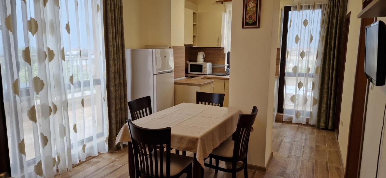 Luxury Apartments Ekaterina Csernomorec Kültér fotó